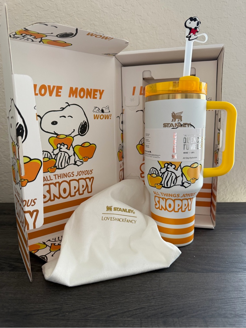 Snoopy 40 oz Yellow White Tumbler Gift Set – Last One